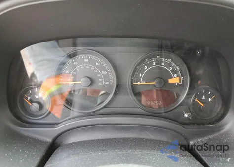 2016 Jeep Compass Sport из США, поврежденный, VIN 1C4NJCBA2GD524845